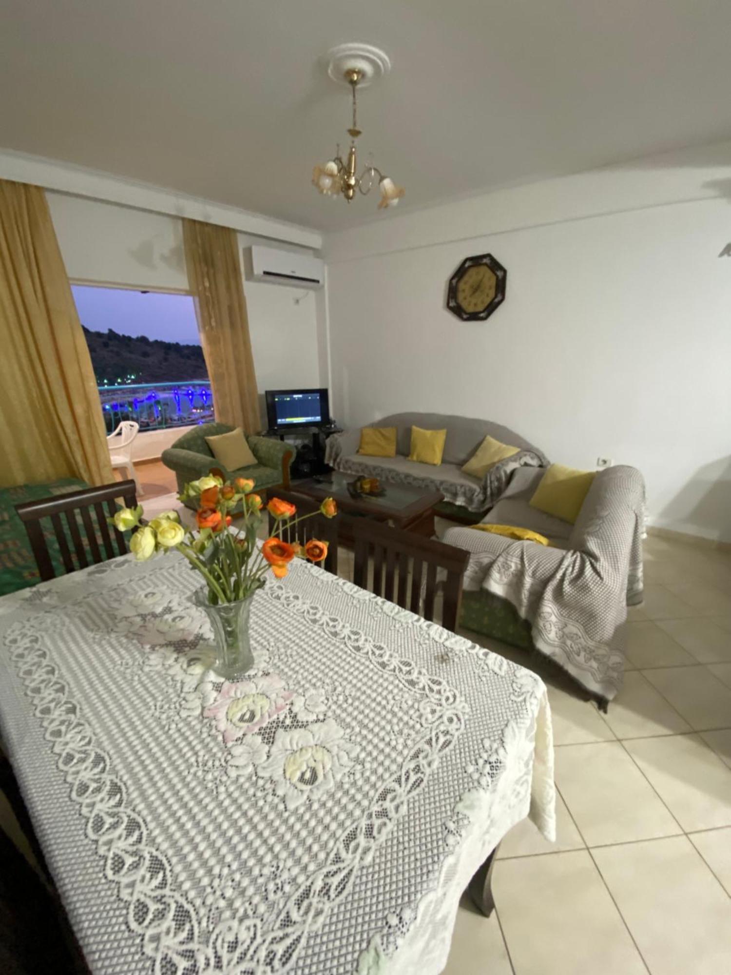 Apartaments Rraku Saranda Kültér fotó