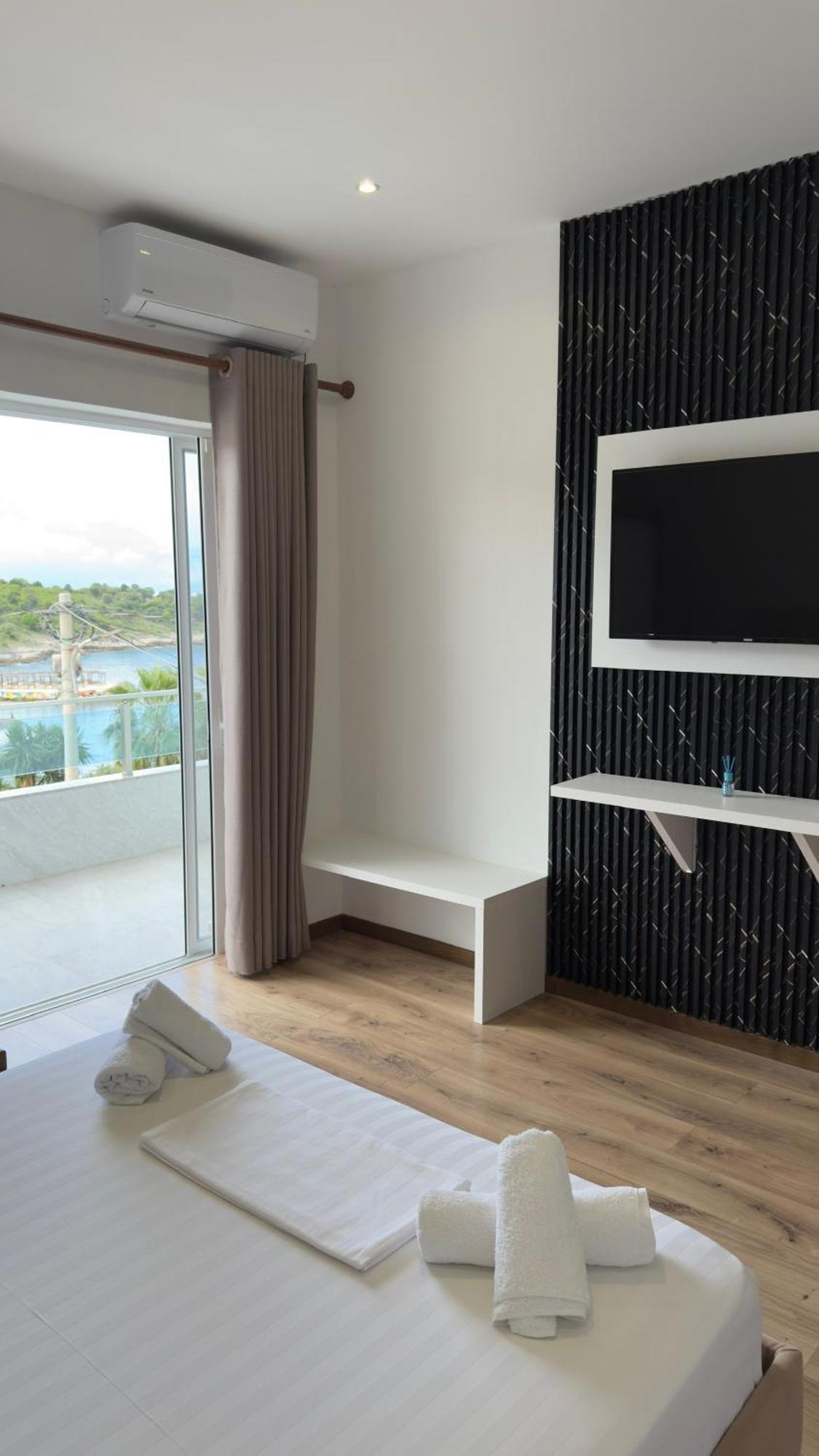 Apartaments Rraku Saranda Kültér fotó